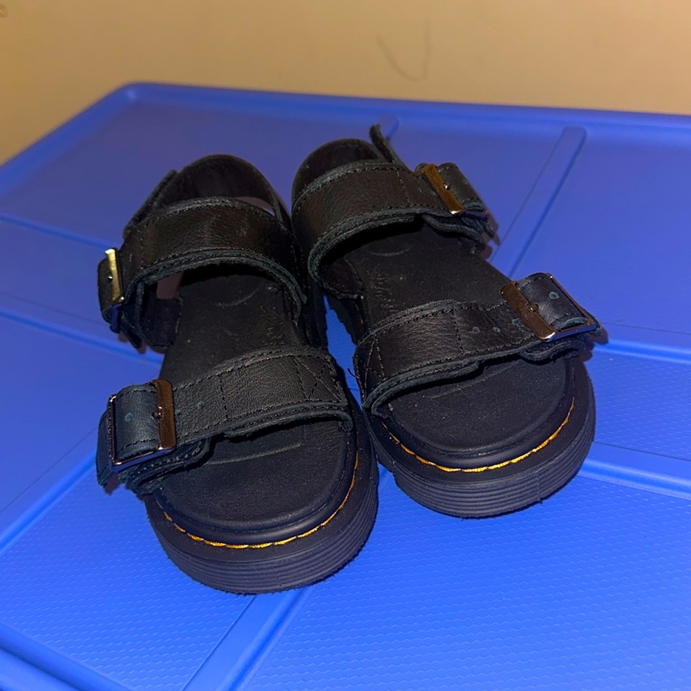 DR. MARTENS AirWair (SoftWair) Kyle Leather Sandals - Size 12